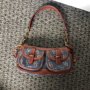 dooney and bourke banana bolsa